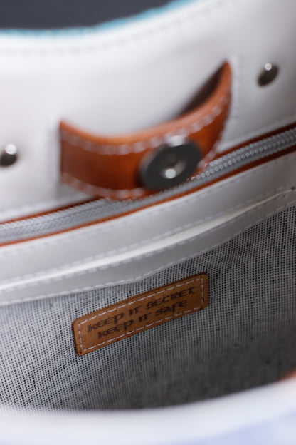 A Wizard's Embellishment - Adena Shoulder Bag