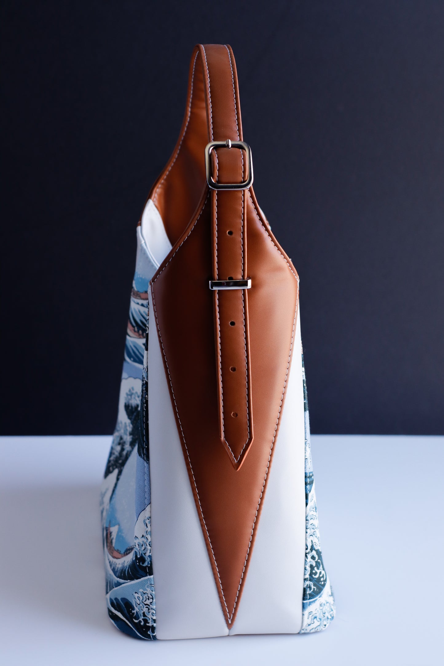 The Great Wave - Adena Shoulder Bag - AS-IS