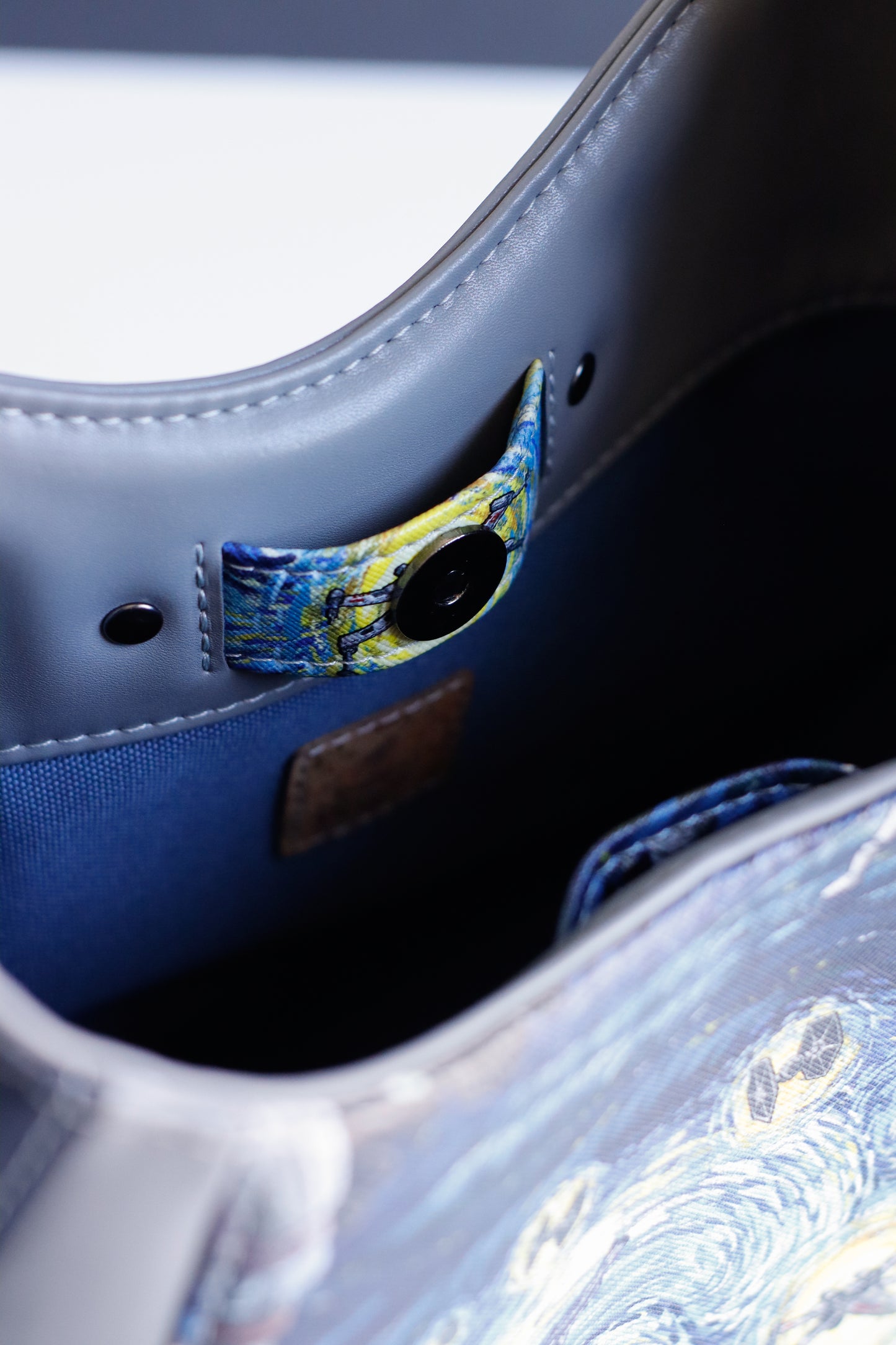 Beskar Carryall - Adena Shoulder Bag - AS-IS