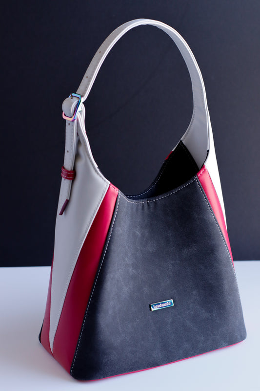 Strawberry Slay - Adena Shoulder Bag - AS-IS